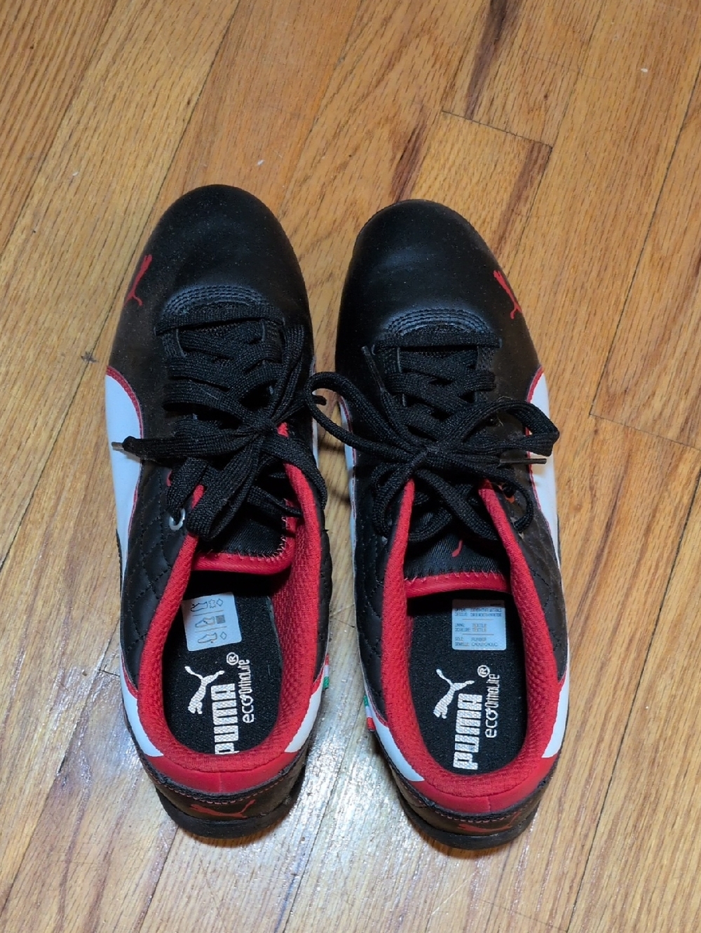 Puma Men’s Scuderia Ferrari Drift Cat 11 Black, Red White Athletic Sneakers 9.5